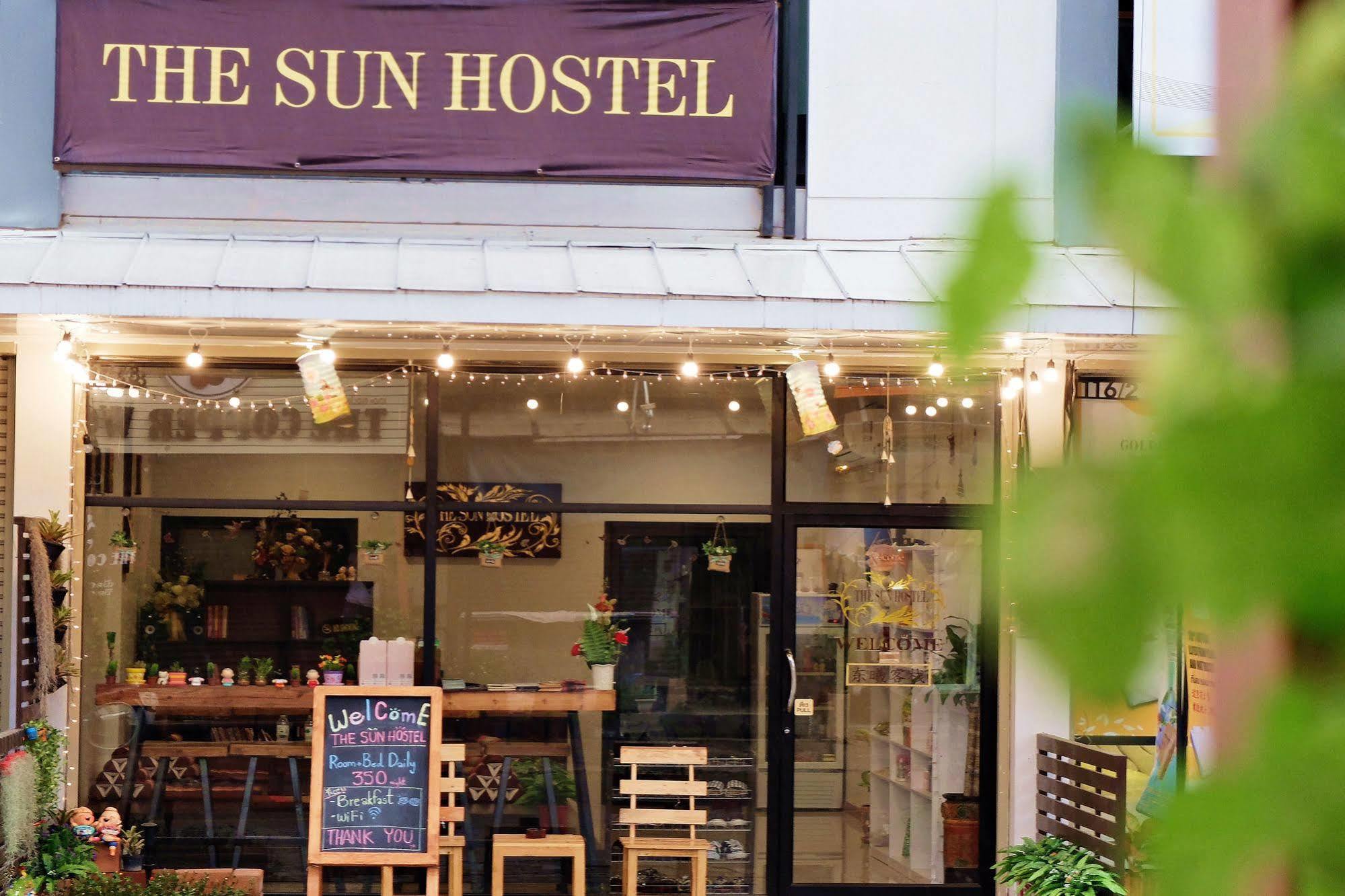 The Sun Hostel Chiang Mai Ngoại thất bức ảnh