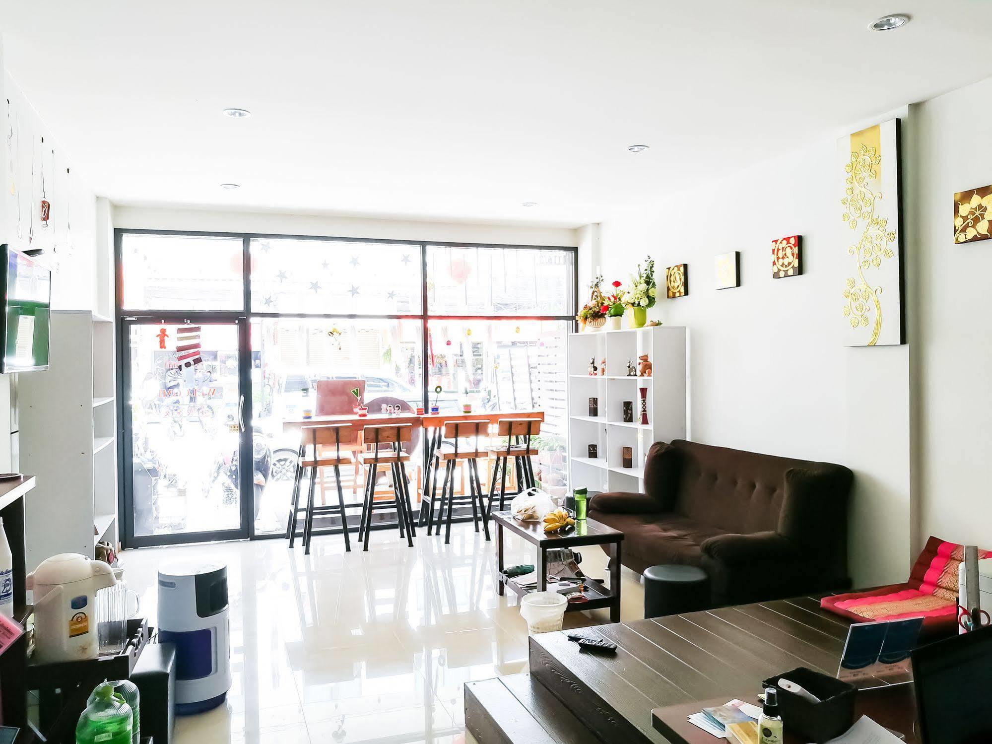The Sun Hostel Chiang Mai Ngoại thất bức ảnh